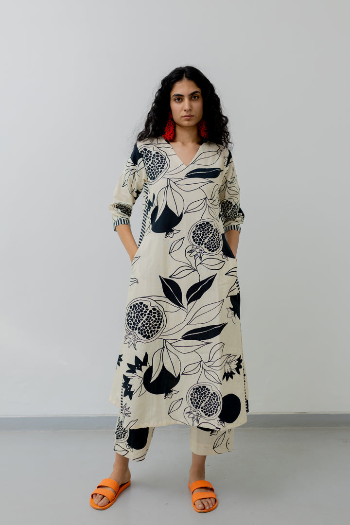Printed Straight Kurta with Pants Set