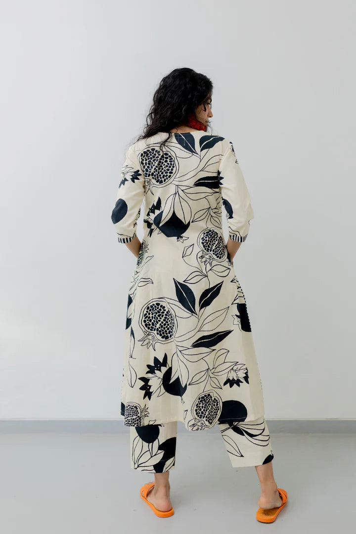 Printed Straight Kurta with Pants Set