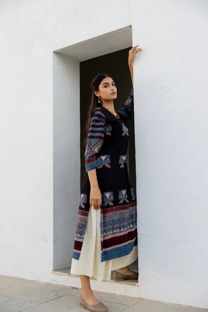 Black & Maroon Printed Cotton Kurta Set with Matching Dupatta and Cream Pants
