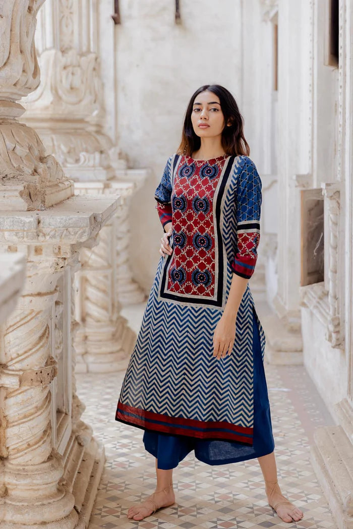 Navy Blue Pichwai Cow Print Cotton Straight Kurta
